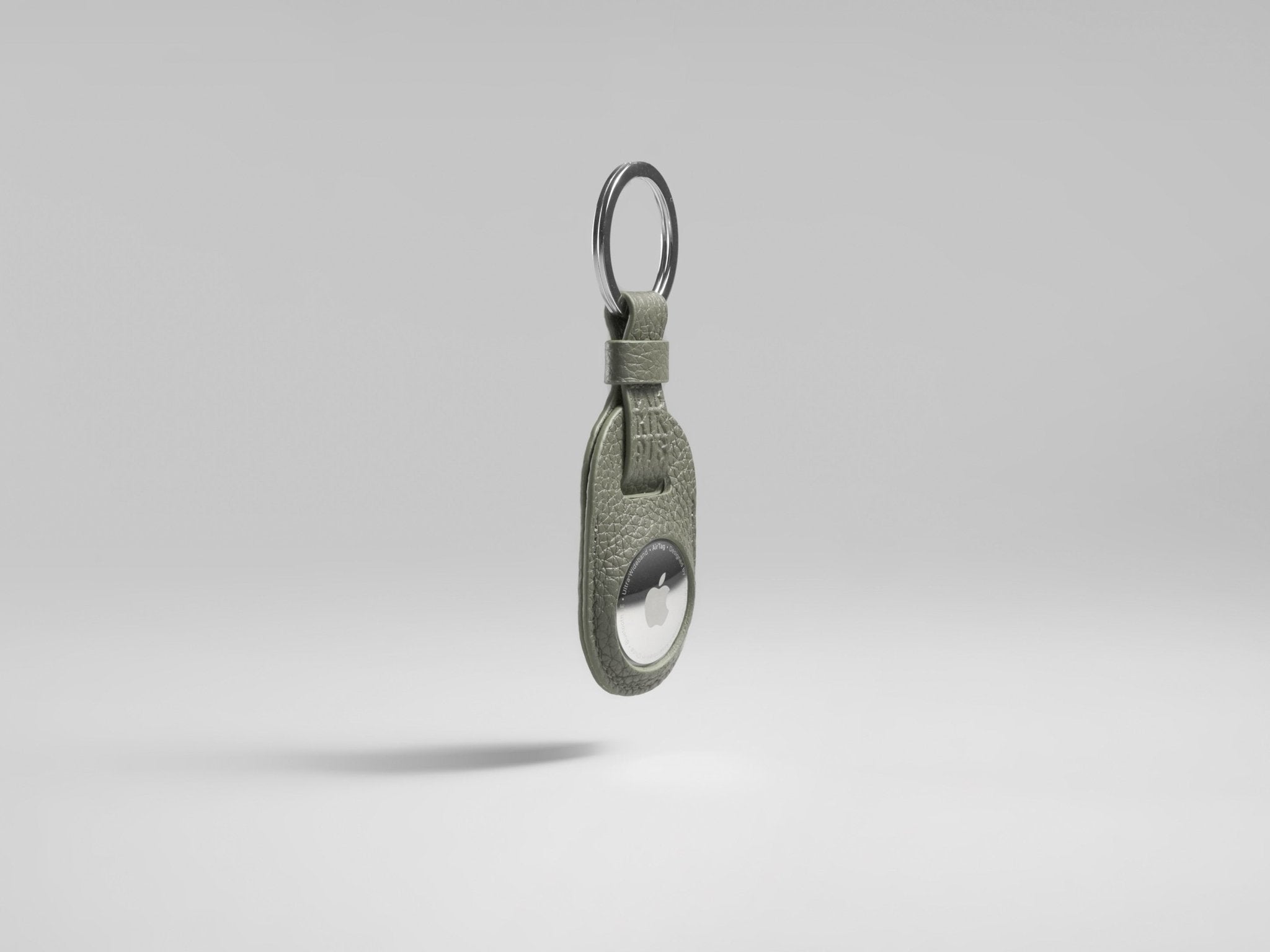 The 0.5 ml - Leather AirTag Keychain
